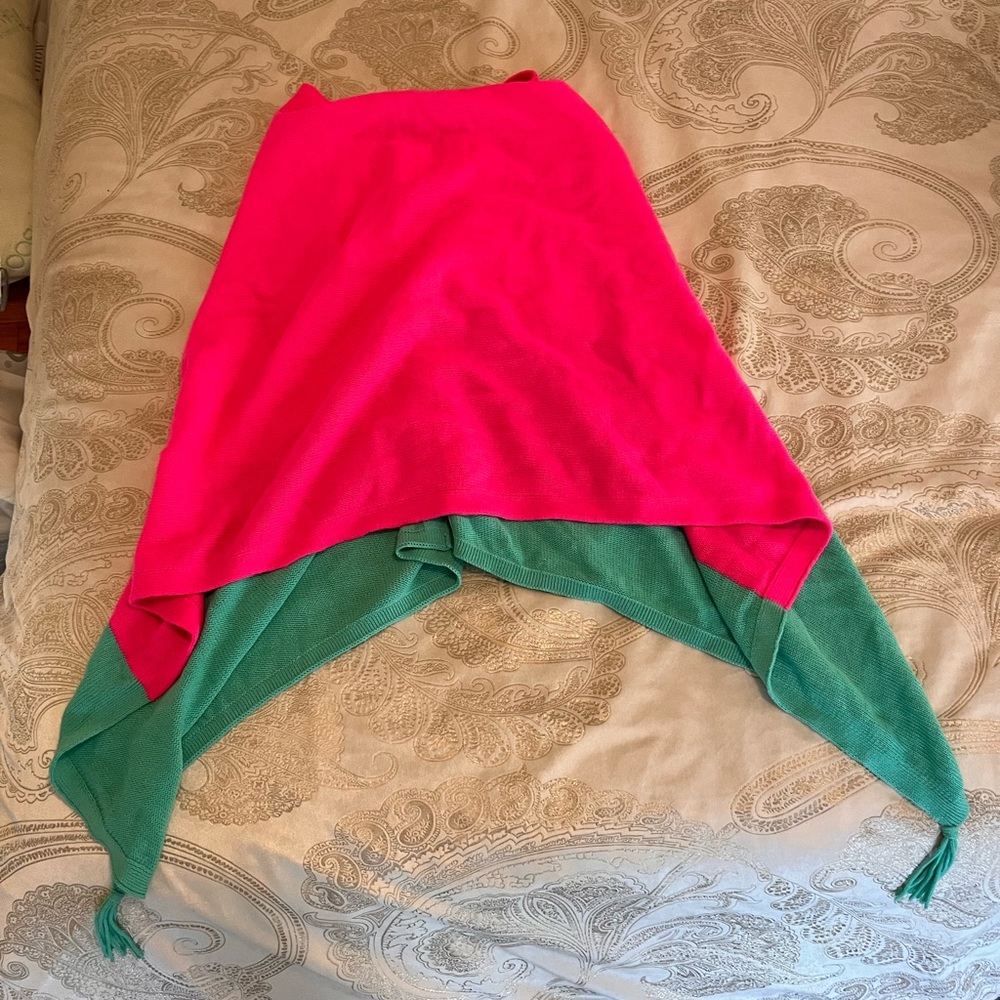 Lilly Pulitzer Poncho💚